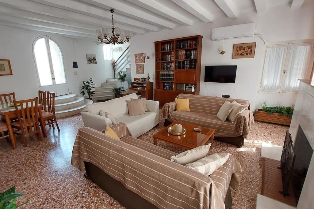 Villa Elea Toló Kültér fotó